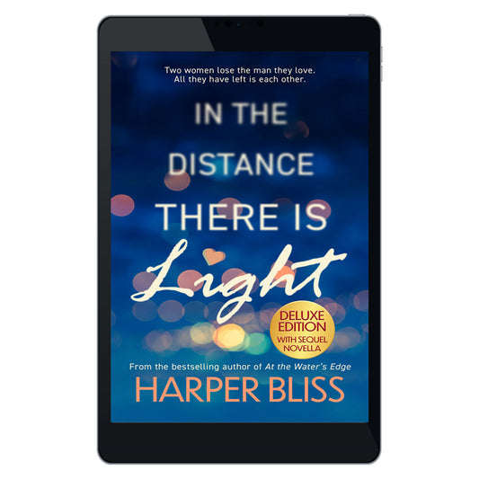 In the Distance There Is Light - Deluxe Edition (EBOOK)